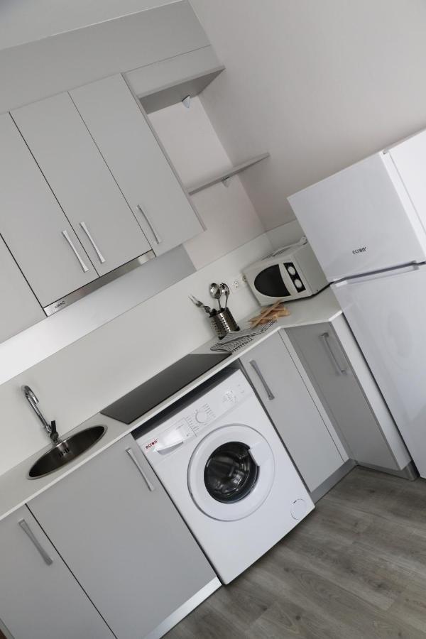 Kasetas Apartment'S Sarria Exterior photo